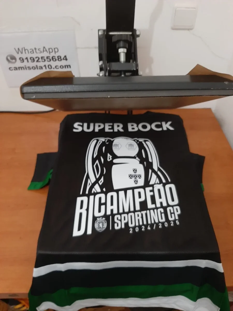 Camisola Sporting CP Bicampeão 24/25 - Últimas Unidades | L
