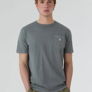 T-shirt Logo Line