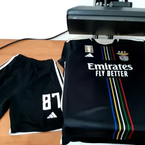 Kit de criança Alternativo SL Benfica 23/24 -Últimas Unidades | 4 e 6 anos