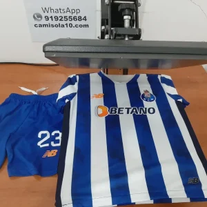 Kit de criança Principal FC porto 24/25 - Esgotado